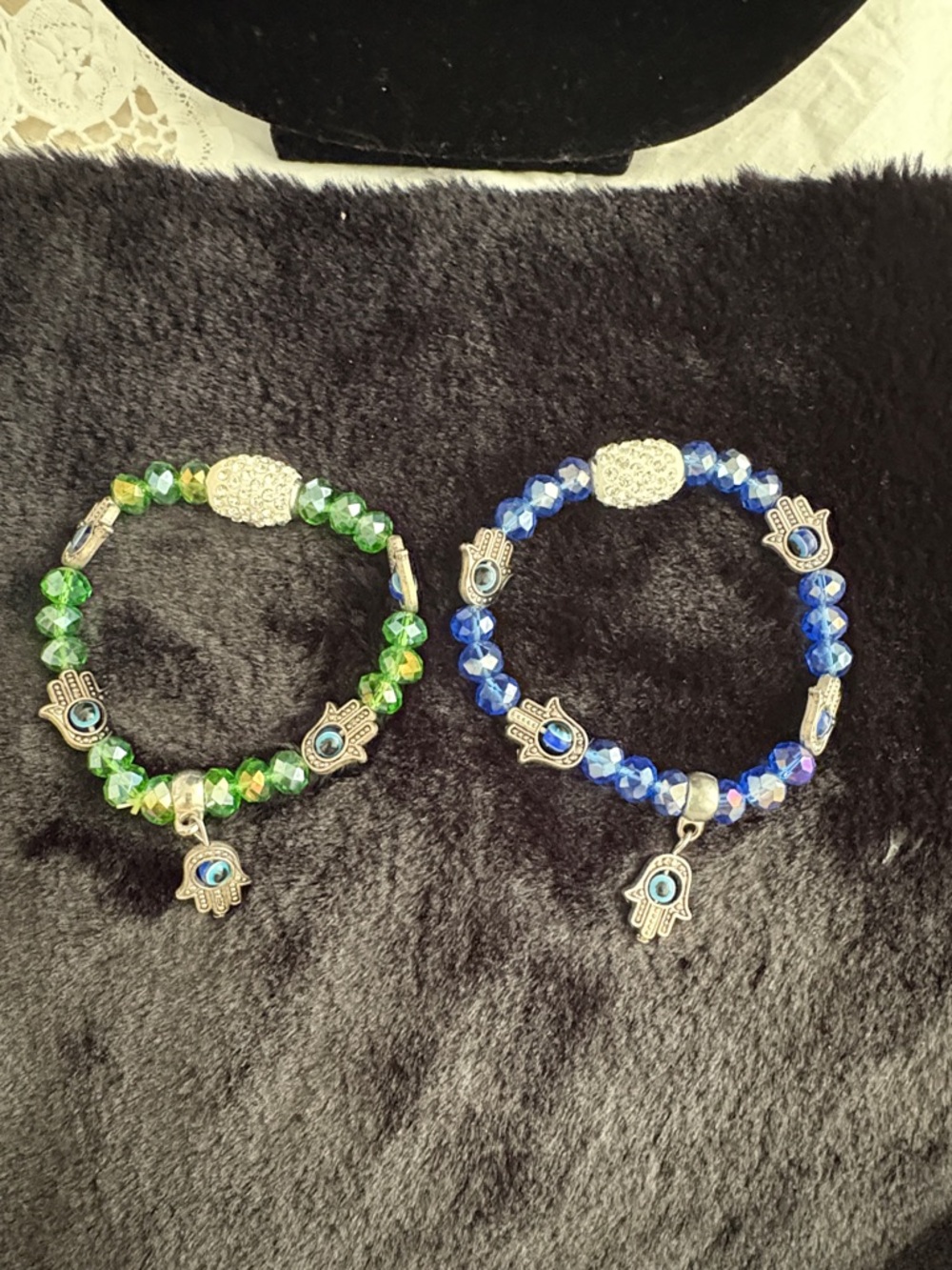 Kids Hamsa Charm Beaded Bracelet - Blue or Green